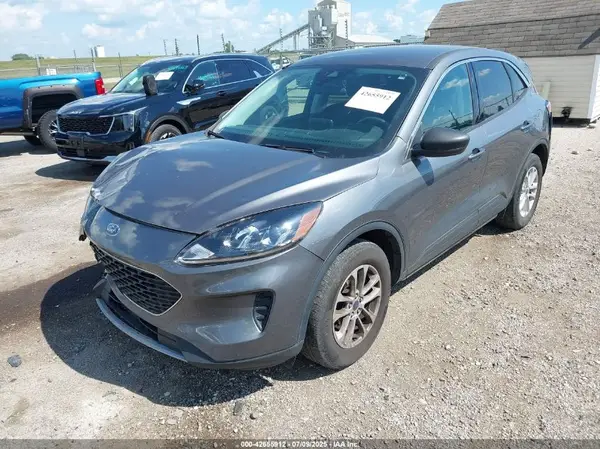 1FMCU9G6XNUA84405 2022 FORD ESCAPE - Image 2