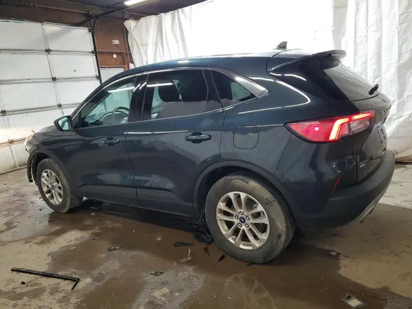 1FMCU9G6XNUB15961 2022 FORD ESCAPE - Image 2