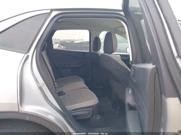 1FMCU9G6XNUB30539 2022 FORD ESCAPE - Image 8