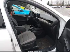 1FMCU9G6XNUB54193 2022 FORD ESCAPE