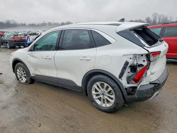 1FMCU9G6XNUB54436 2022 FORD ESCAPE - Image 2