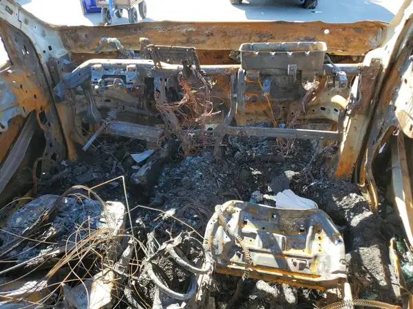 1FMCU9G6XNUB70863 2022 FORD ESCAPE - Image 8