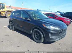 1FMCU9G6XNUB76629 2022 FORD ESCAPE