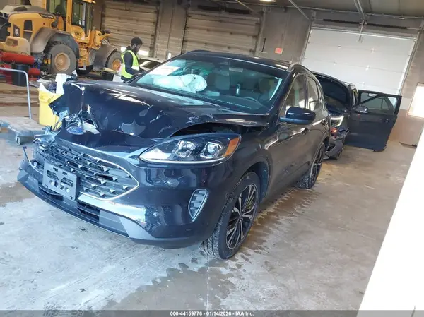 1FMCU9G6XNUB98145 2022 FORD ESCAPE - Image 2
