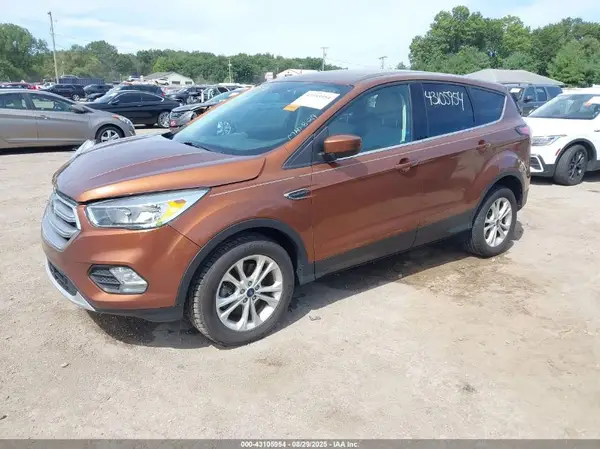 1FMCU9G84HUA46951 2017 FORD ESCAPE - Image 2