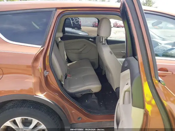 1FMCU9G84HUA46951 2017 FORD ESCAPE - Image 8