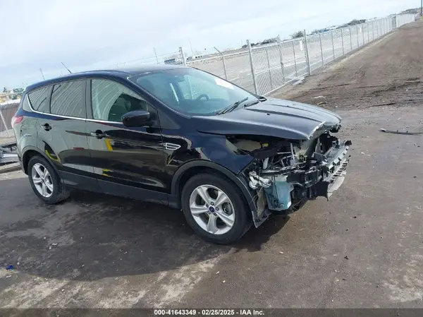 1FMCU9G90GUB25458 2016 FORD ESCAPE - Image 1