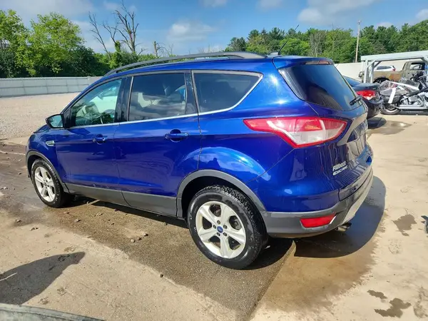 1FMCU9G90GUB70013 2016 FORD ESCAPE - Image 2