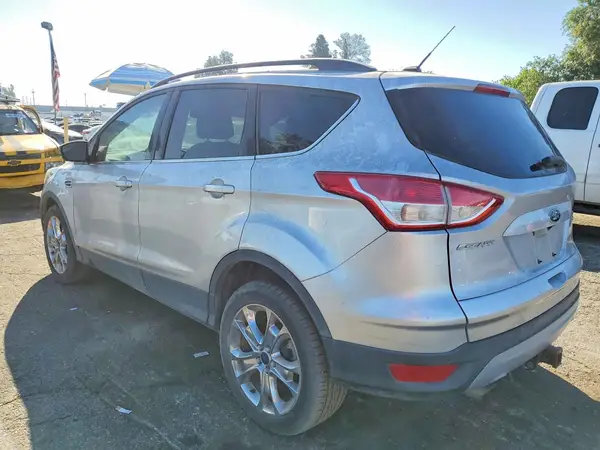 1FMCU9G90GUB72845 2016 FORD ESCAPE - Image 2