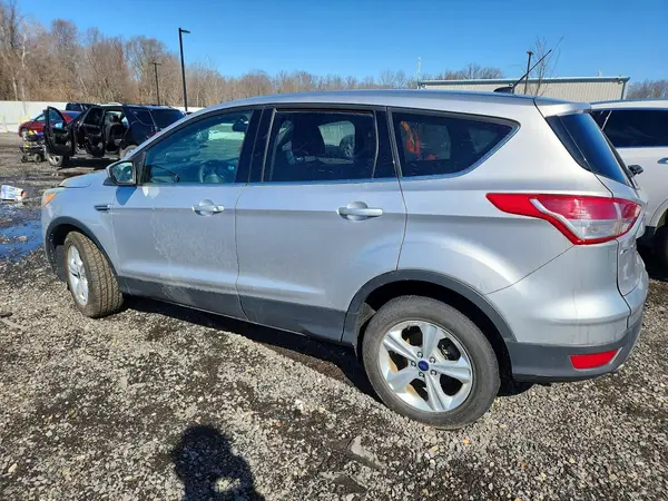 1FMCU9G90GUC45860 2016 FORD ESCAPE - Image 2