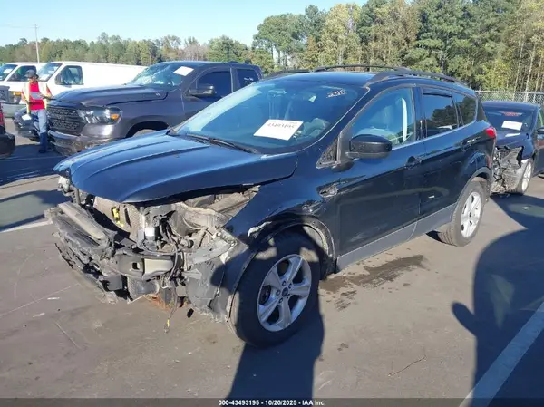 1FMCU9G90GUC64330 2016 FORD ESCAPE - Image 2
