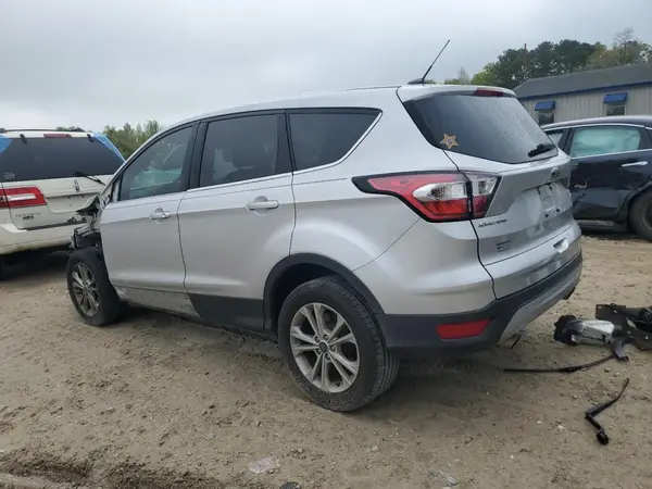 1FMCU9G90HUA24549 2017 FORD ESCAPE - Image 2