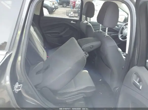 1FMCU9G90HUA32991 2017 FORD ESCAPE - Image 8