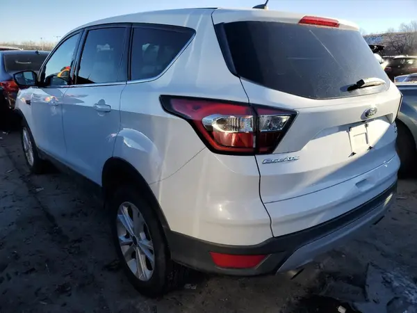 1FMCU9G90HUA35521 2017 FORD ESCAPE - Image 2