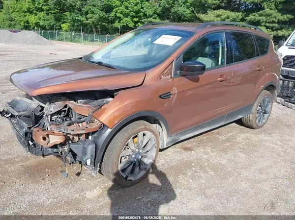 1FMCU9G90HUA86405 2017 FORD ESCAPE - Image 2