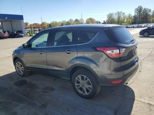 1FMCU9G90HUB46215 2017 FORD ESCAPE - Image 2