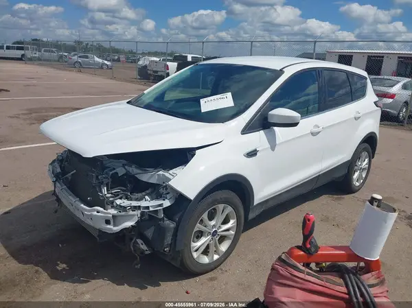 1FMCU9G90HUB80705 2017 FORD ESCAPE - Image 2