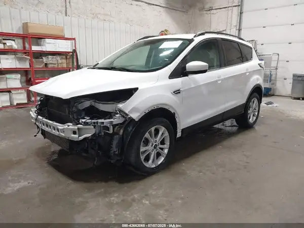 1FMCU9G90HUB90733 2017 FORD ESCAPE - Image 2