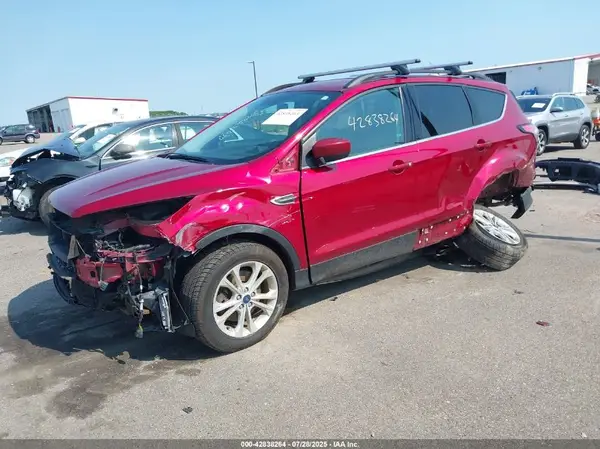 1FMCU9G90HUC10771 2017 FORD ESCAPE - Image 2