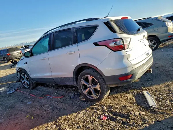 1FMCU9G90HUE36177 2017 FORD ESCAPE - Image 2