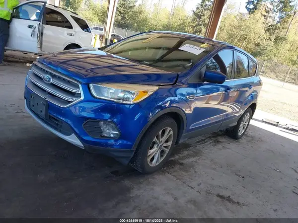 1FMCU9G90HUF11251 2017 FORD ESCAPE - Image 2