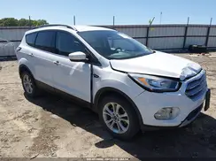 1FMCU9G90JUC41475 2018 FORD ESCAPE