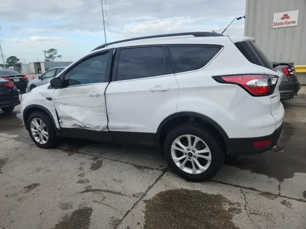 1FMCU9G90JUC63508 2018 FORD ESCAPE - Image 2