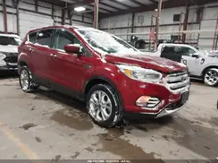 1FMCU9G90KUC08557 2019 FORD ESCAPE