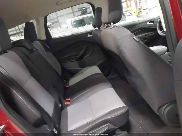 1FMCU9G90KUC08557 2019 FORD ESCAPE - Image 8