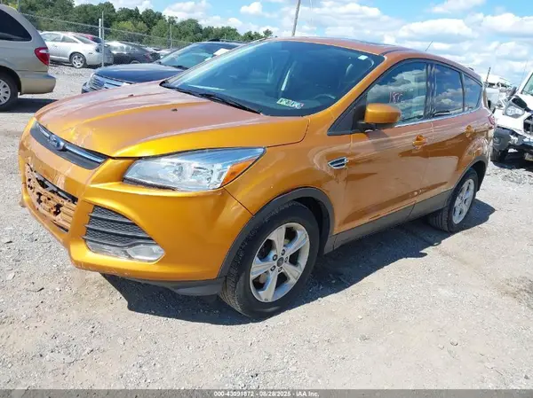 1FMCU9G91GUA22484 2016 FORD ESCAPE - Image 2