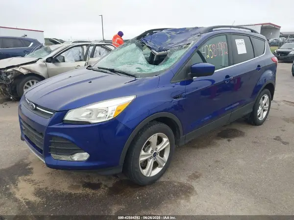 1FMCU9G91GUA38930 2016 FORD ESCAPE - Image 2