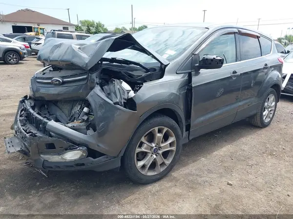 1FMCU9G91GUA45845 2016 FORD ESCAPE - Image 2