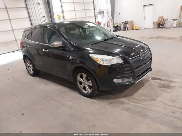 1FMCU9G91GUA54111 2016 FORD ESCAPE - Image 1