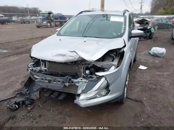 1FMCU9G91GUB36159 2016 FORD ESCAPE - Image 2