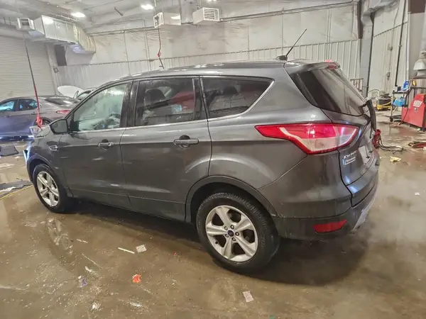 1FMCU9G91GUB40065 2016 FORD ESCAPE - Image 2