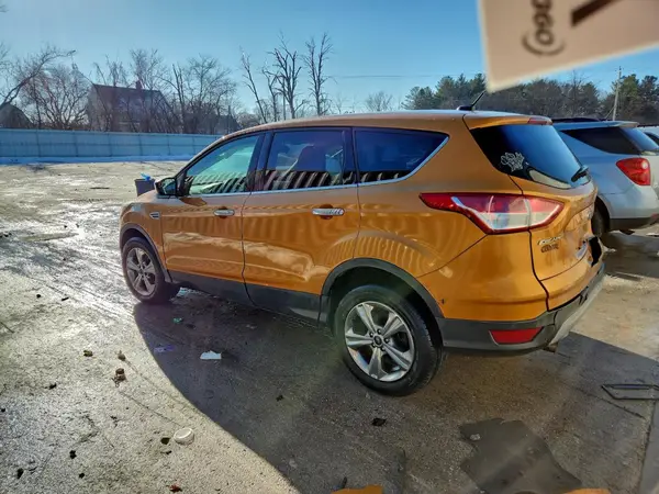 1FMCU9G91GUB48604 2016 FORD ESCAPE - Image 2