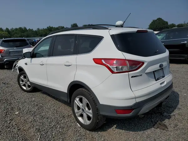 1FMCU9G91GUB50370 2016 FORD ESCAPE - Image 2