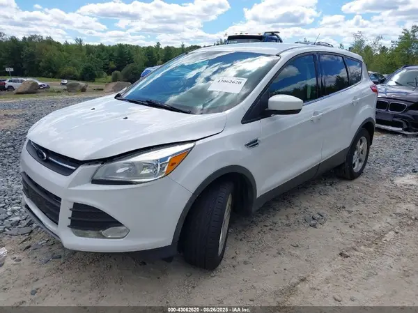 1FMCU9G91GUB86334 2016 FORD ESCAPE - Image 2