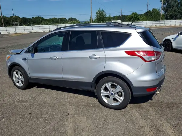 1FMCU9G91GUC00605 2016 FORD ESCAPE - Image 2