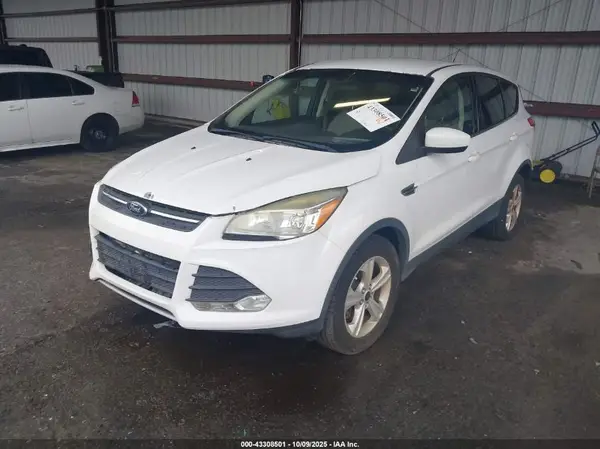 1FMCU9G91GUC06677 2016 FORD ESCAPE - Image 2