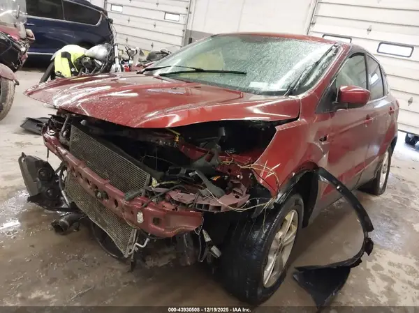 1FMCU9G91GUC48928 2016 FORD ESCAPE - Image 2