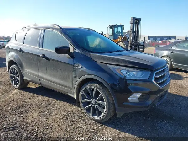 1FMCU9G91HUA06268 2017 FORD ESCAPE - Image 1