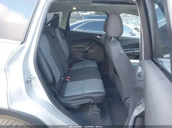 1FMCU9G91HUA15682 2017 FORD ESCAPE - Image 8