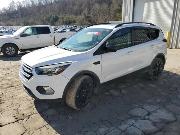 1FMCU9G91HUA91399 2017 FORD ESCAPE - Image 1
