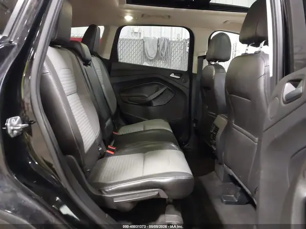 1FMCU9G91HUA94027 2017 FORD ESCAPE - Image 8