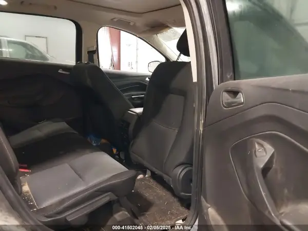 1FMCU9G91HUB08461 2017 FORD ESCAPE - Image 8
