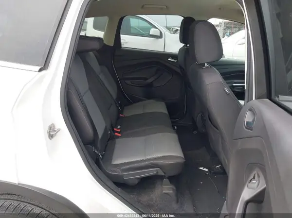 1FMCU9G91HUB30296 2017 FORD ESCAPE - Image 8