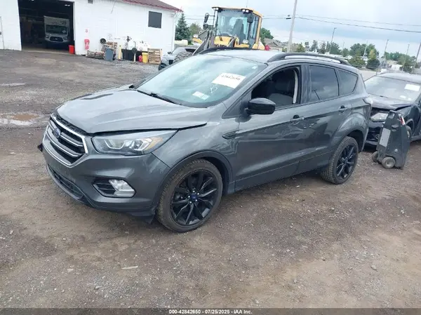 1FMCU9G91HUB39287 2017 FORD ESCAPE - Image 2