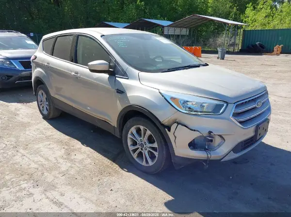 1FMCU9G91HUB76680 2017 FORD ESCAPE - Image 1