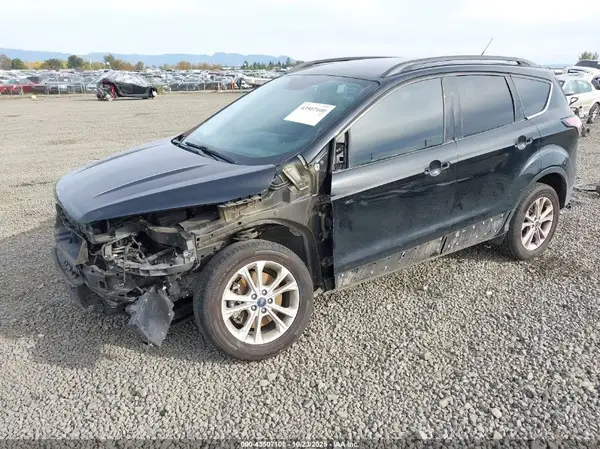 1FMCU9G91HUB89252 2017 FORD ESCAPE - Image 2